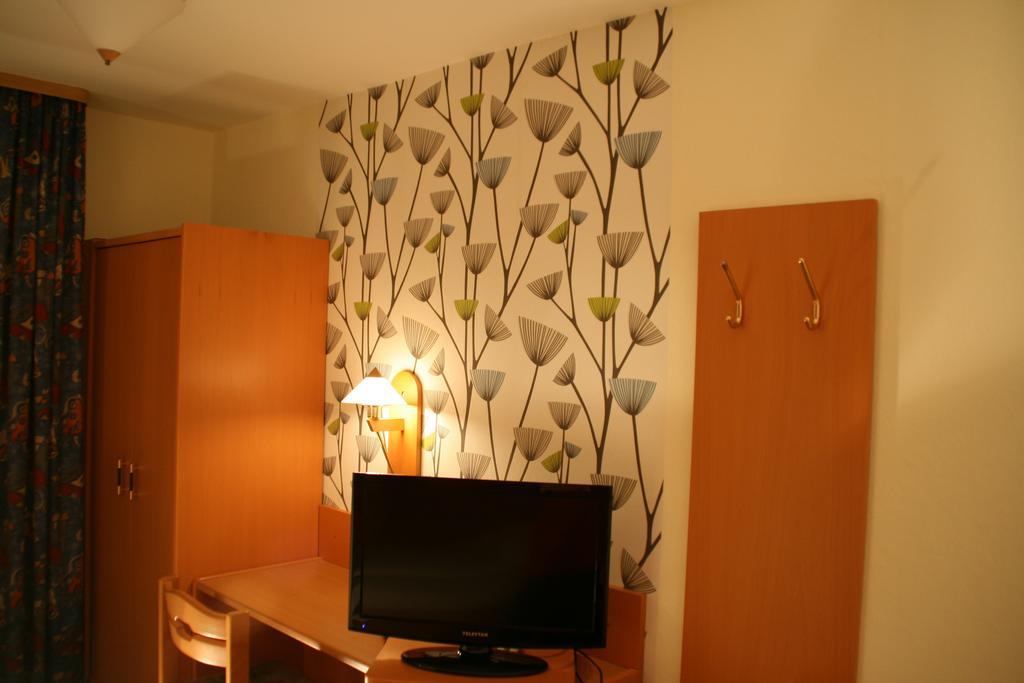 Hotel Cafe Lieb Bamberg Room photo